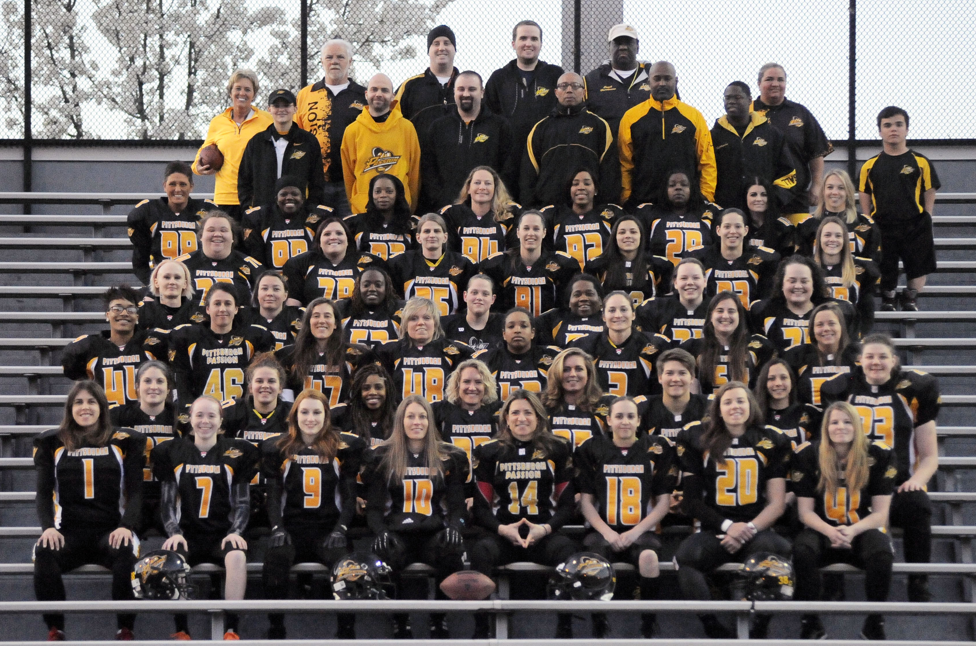 Team Photo 2016 Pittsburgh Passion Women's Football